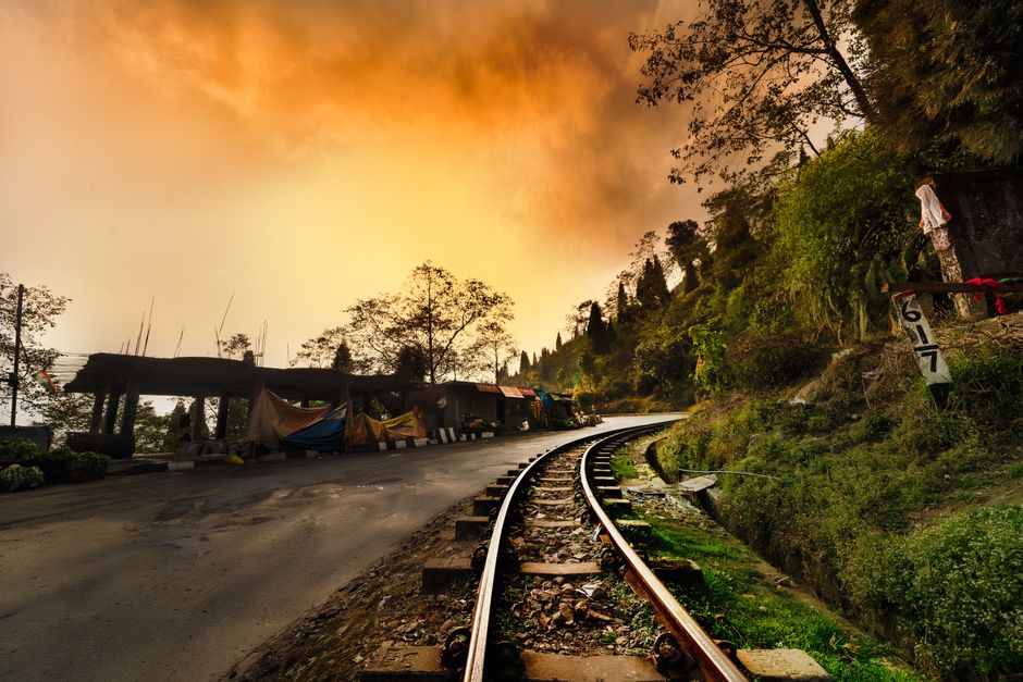 Darjeeling Himalayan Railway: How to Ride the Toy Train